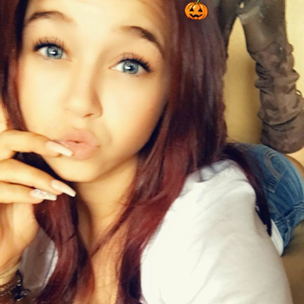 Meet your Posher, Aly